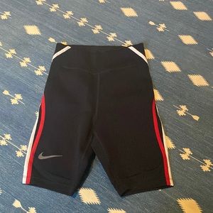 NIKE biker short